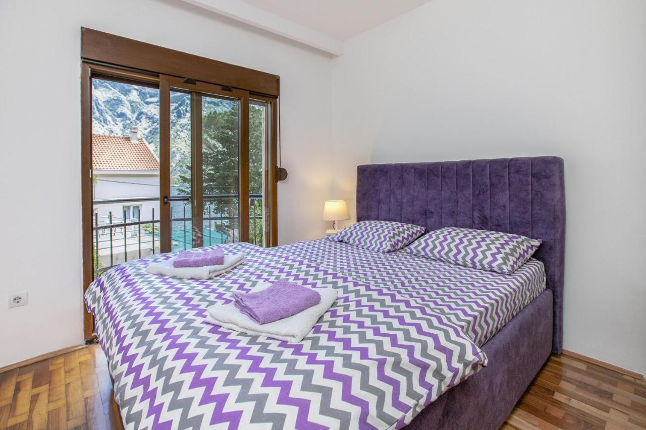 Muo Sea Front Apartments Kotor Buitenkant foto